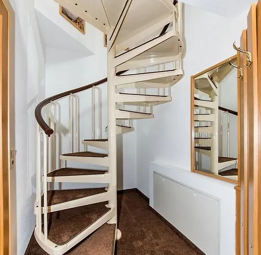 Idhof 4* イシュグル