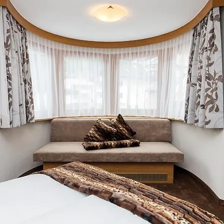 Отель Hotel Idhof