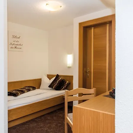 Hotel Idhof Ишгль